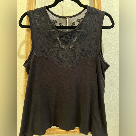 Free People Black Lace Tank Top - Picture 1 of 4